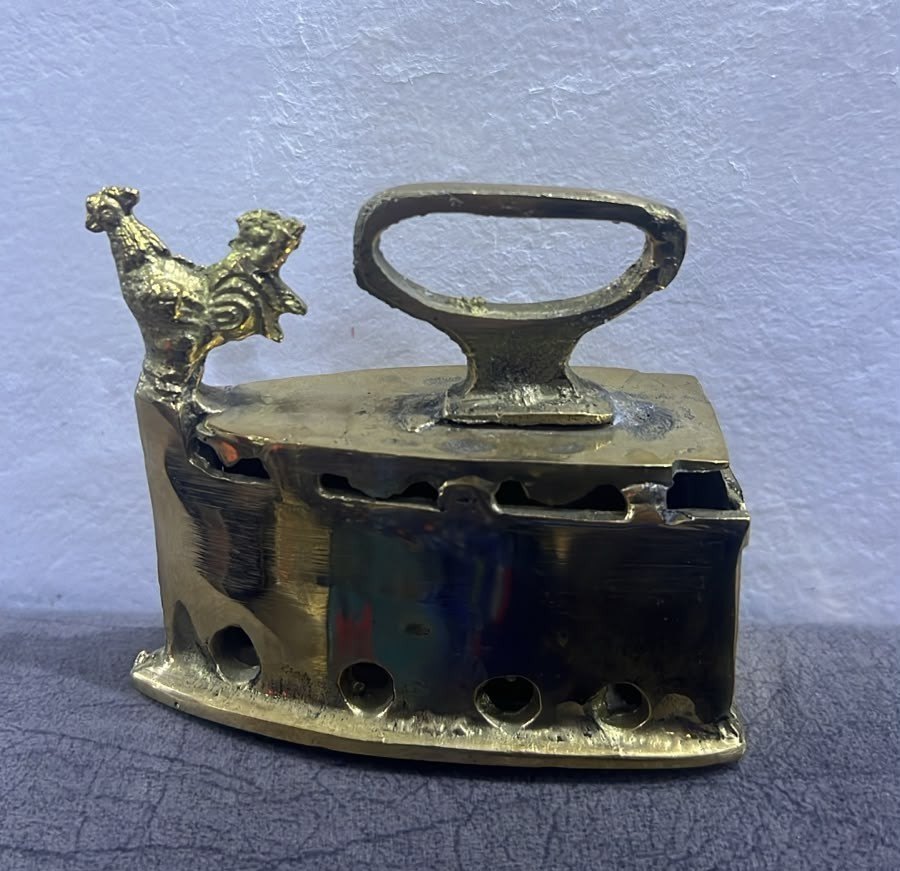 Vintage Solid Brass Mini Charcoal Iron Rooster Latch Desk Paperweight 11cm