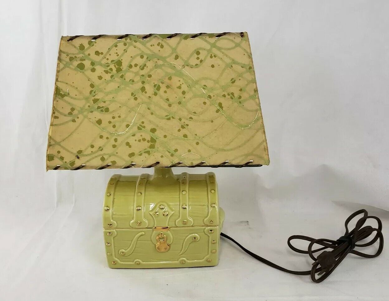 1940s Ceramic Chartreuse Green Treasure Chest Lamp with Fiberglass Shade WORKS