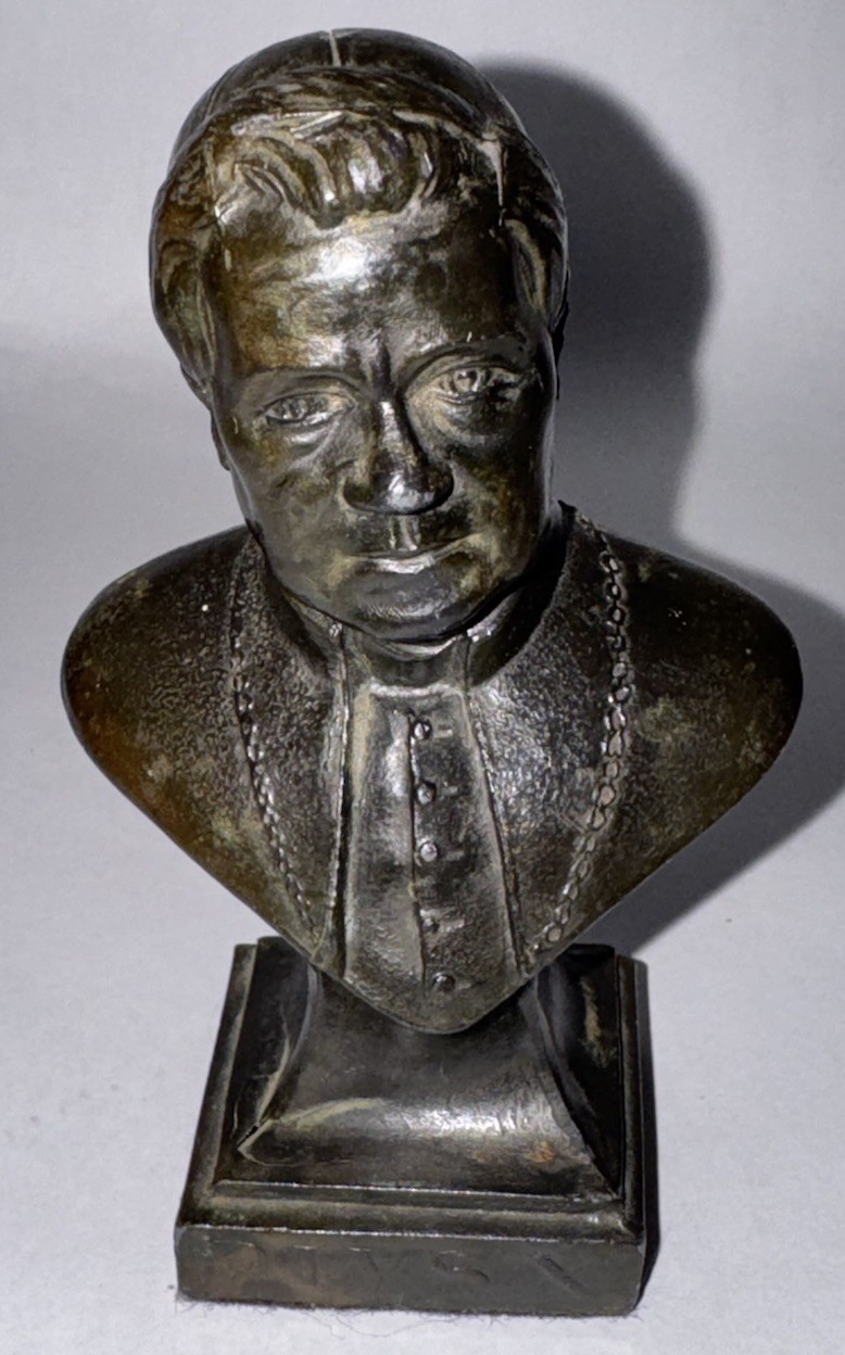 (1910) Antique Pope Pius X Metal Bust Will &  Baumer Candle Co Advertising