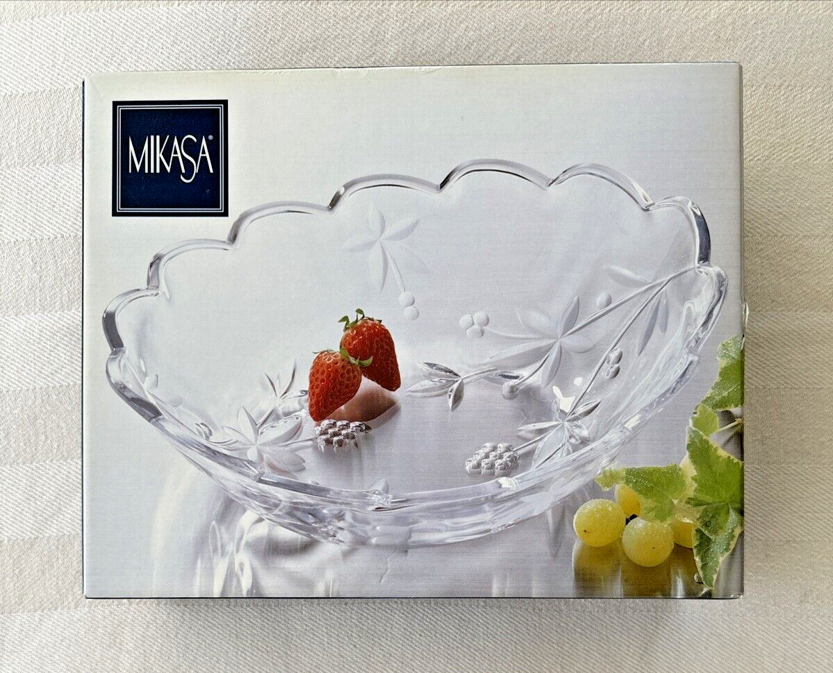 Mikasa Oval Hostess / Serving Bowl Garden Terrace WY923/263 Crystal 13”x10 1/4\