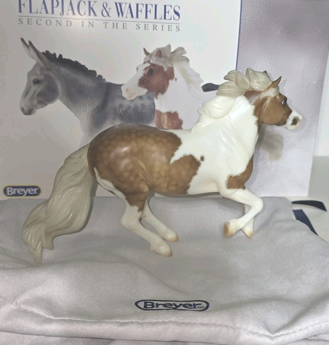 Breyer Premier Club 2026 Traditional Model Horse 2nd Release Waffles w/ Bag, Box