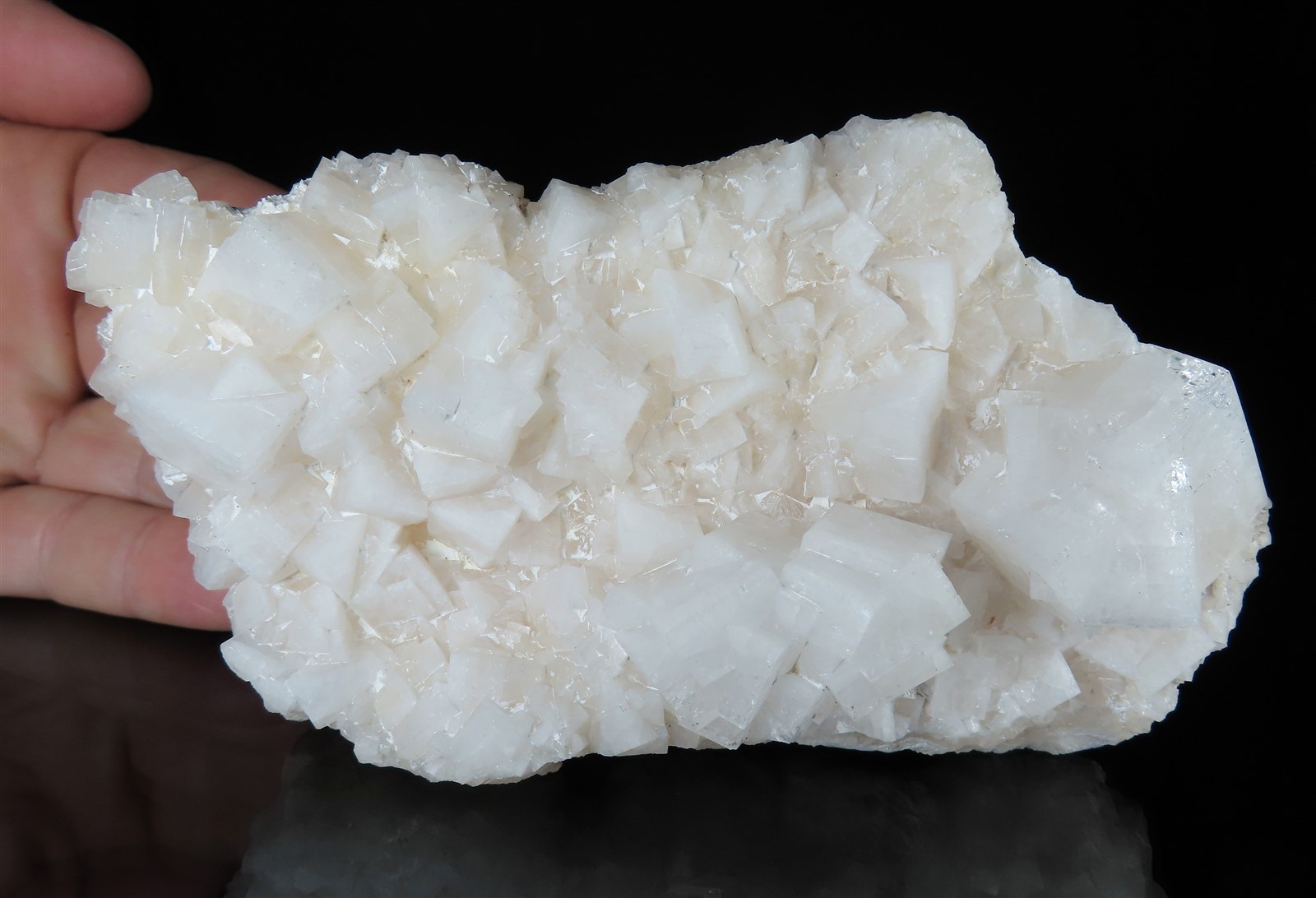 Old CHABAZITE crystals on Mordenite * Eysturoy Region, Strendur, Faroe Islands