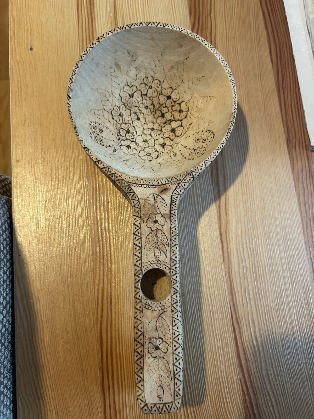 Vintage 1983 Icelandic Folk Art Wooden Ladle Spoon Signed E.H. Ísland Nordic