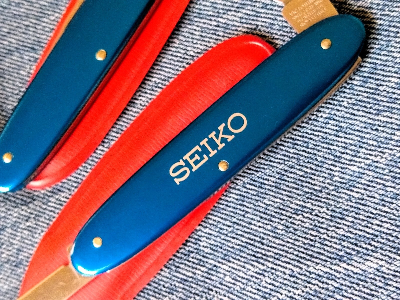 VTG Late 1970/Early 1980 Victorinox SEIKO Secretary BLUE Smooth Alox SAK NEW NOS VTG Late 1970/Early 1980 Victorinox SEIKO Secretary BLUE Smooth Alox SAK NEW NOS