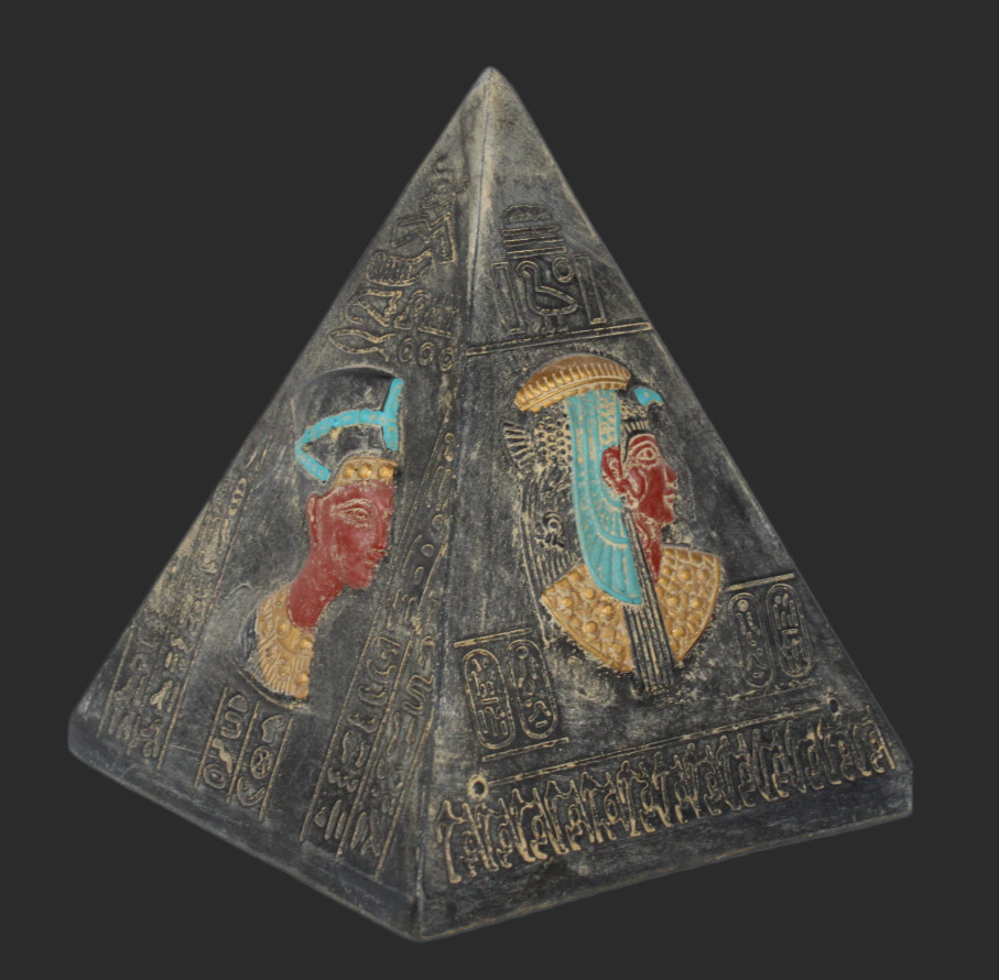UNIQUE PHARAONIC ANCIENT EGYPTIAN Pyramid of Nefertiti ,Cleopatra ,Tut and Horus