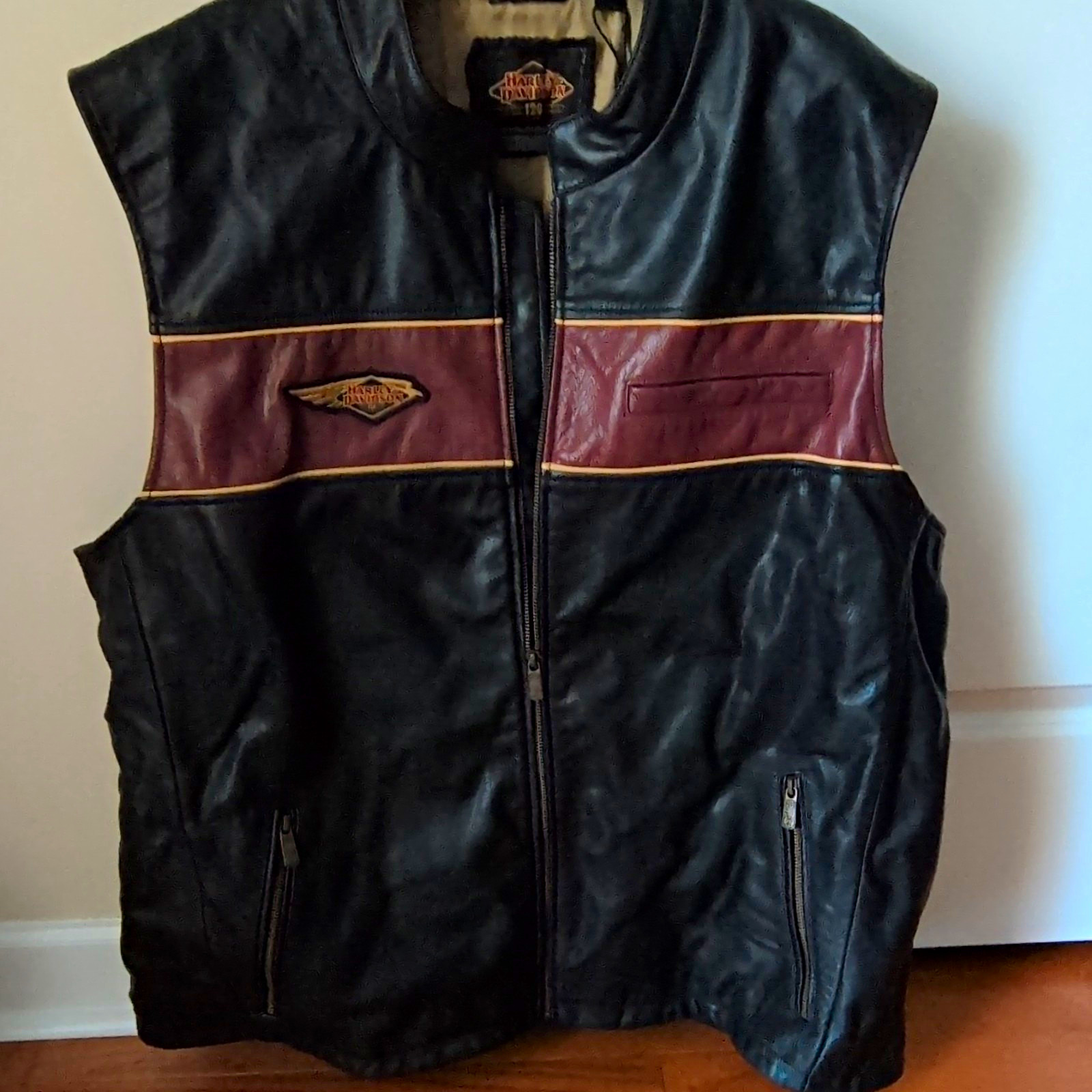 Harley-Davidson 120th Anniversary Leather Vest Black & Burgundy Zip Front