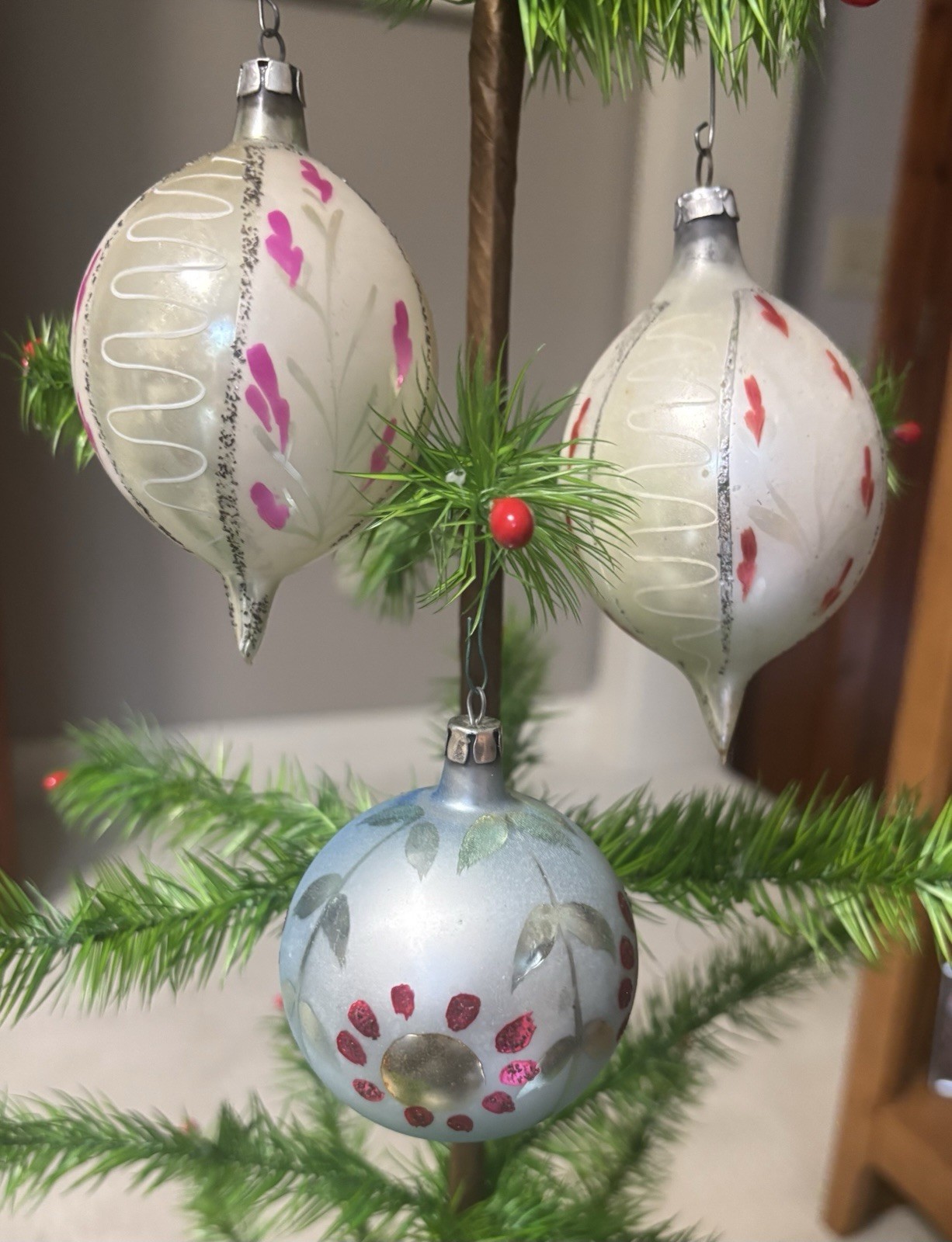 Vintage Poland Hand Painted 2 Teardrop 1 Round Glass Christmas Ornaments FREE SH