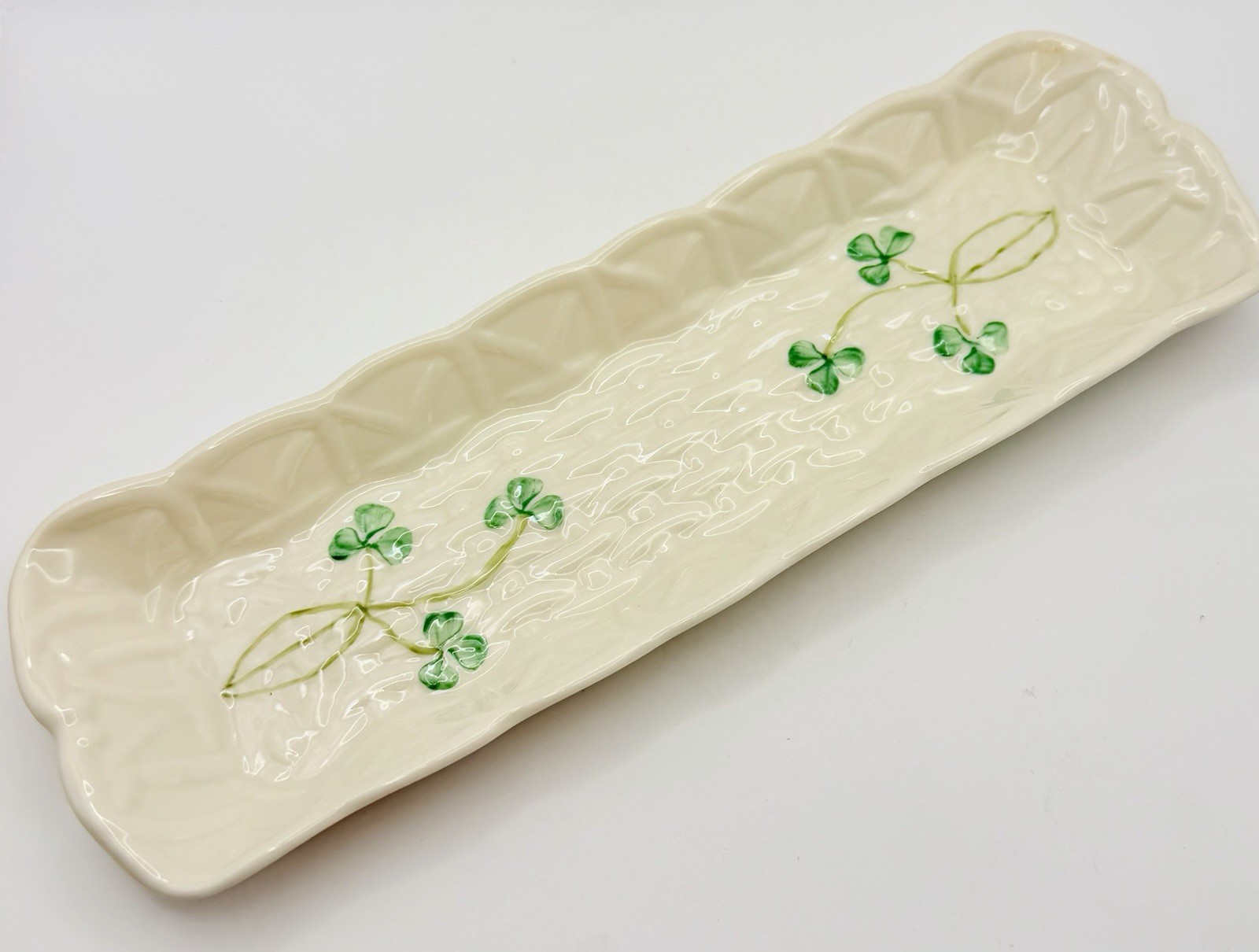 Vintage Belleek Irish Shamrock Basketweave Mint Candy Olive Snack Tray Dish Vintage Belleek Irish Shamrock Basketweave Mint Candy Olive Snack Tray Dish