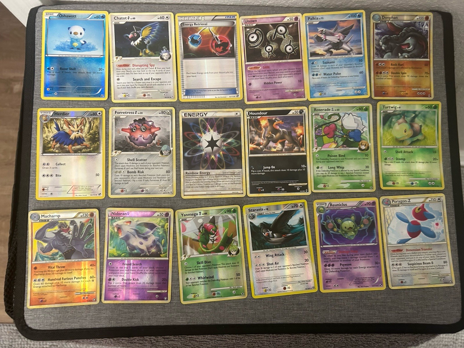 Pokemon TCG Huge Lot Of 72 Cards Mic Of Commons And Rares