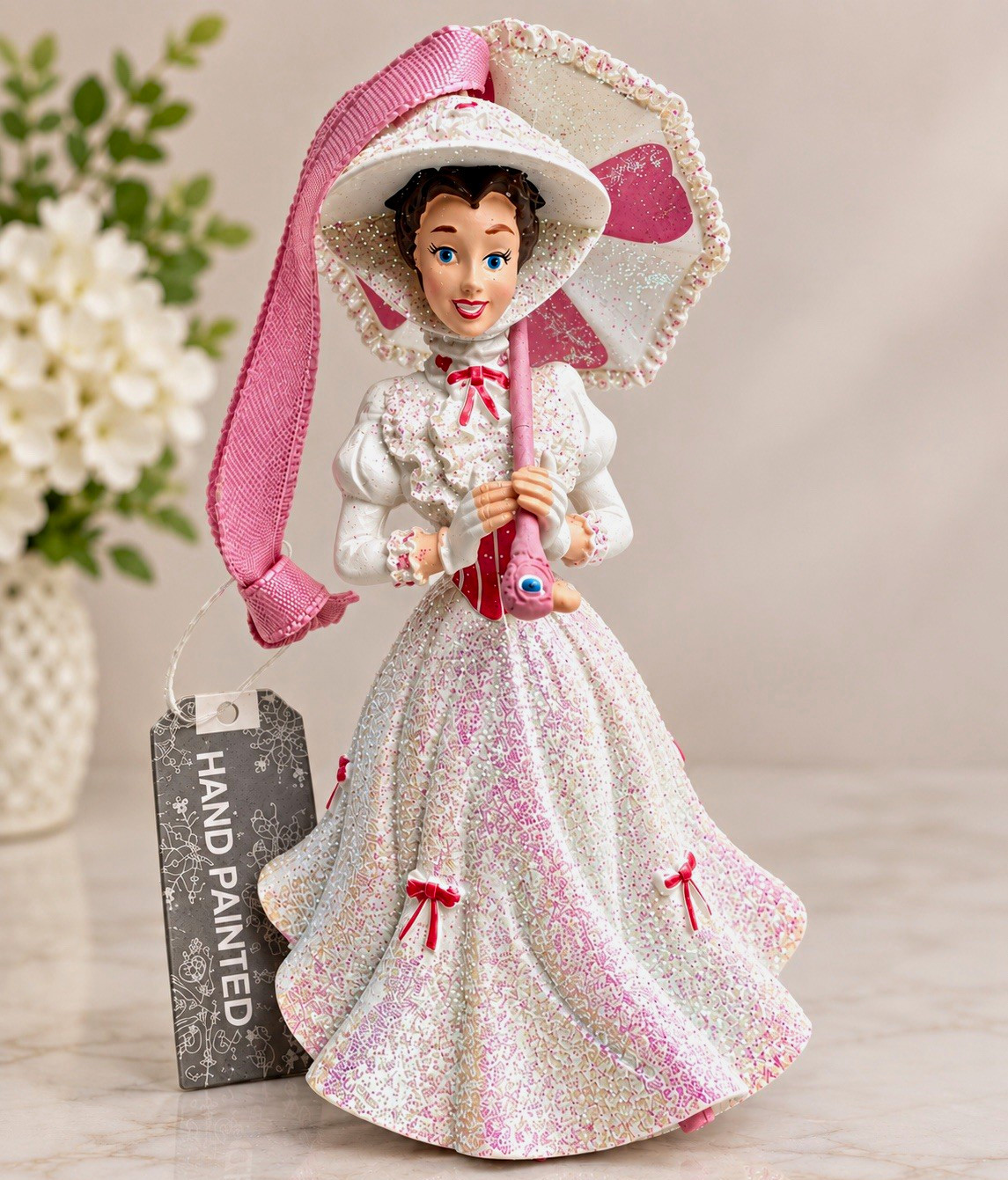 Disney Mary Poppins Hand Painted Figurine with Parasol NEW (pre owned) Disney Mary Poppins Hand Painted Figurine with Parasol NEW (pre owned)