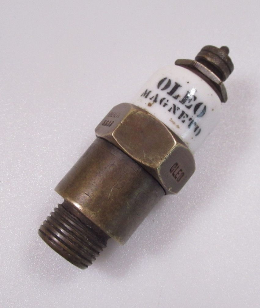 Rare Vintage OLEO Spark Plug Cigarette/Cigar Lighter