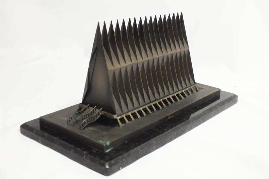 Vtg USAF AIR FORCE ACADEMY CADET CHAPEL Bronze Architectural Model Colarik 14
