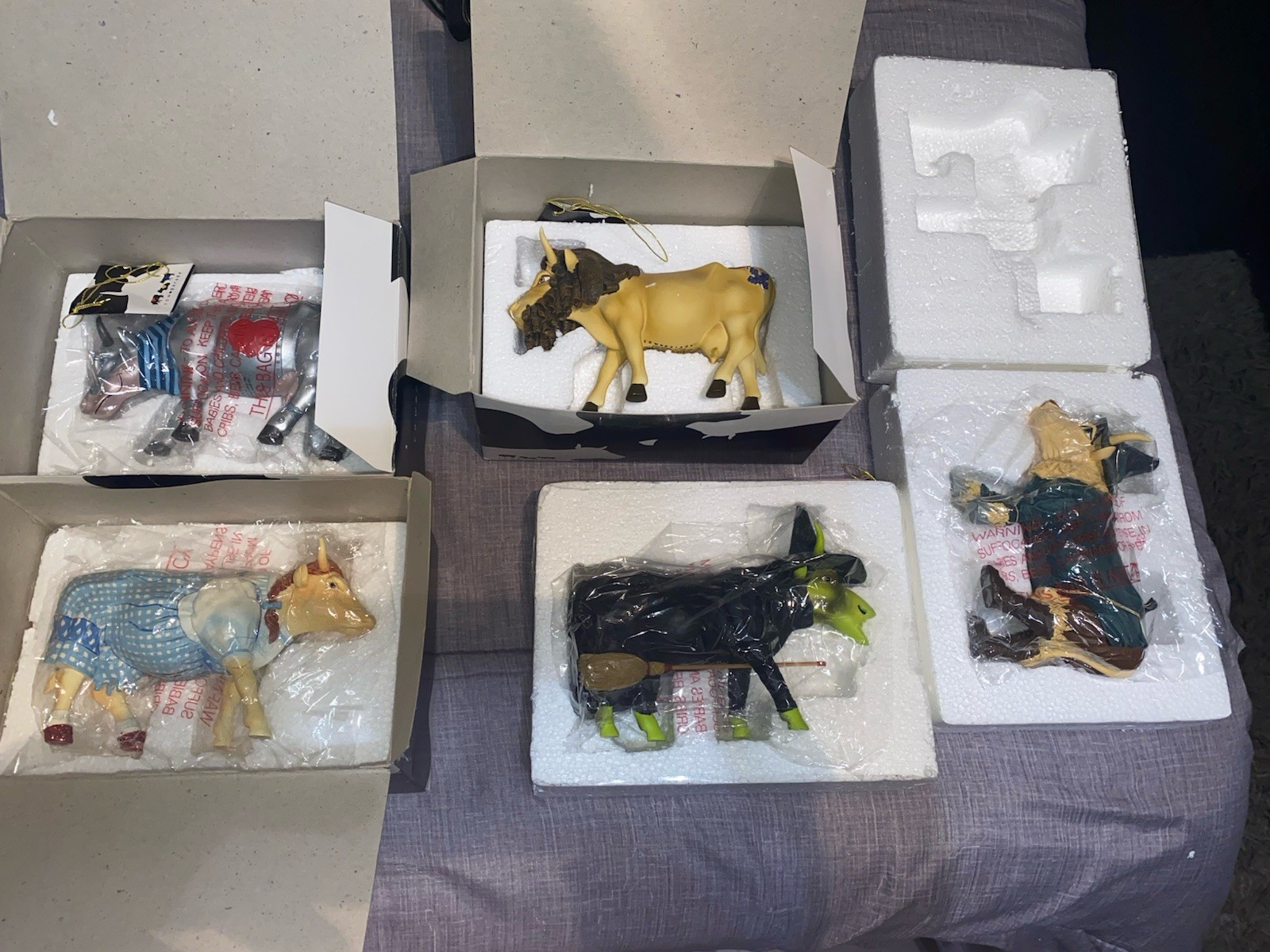 COW PARADE – WIZARD OF OZ – COMPLETE SET OF 5 – 2002 - NIB