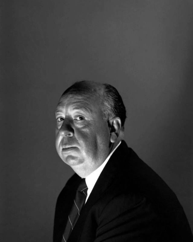 Alfred Hitchcock  Psycho Birds Glossy 8 x 10 Photo Picture