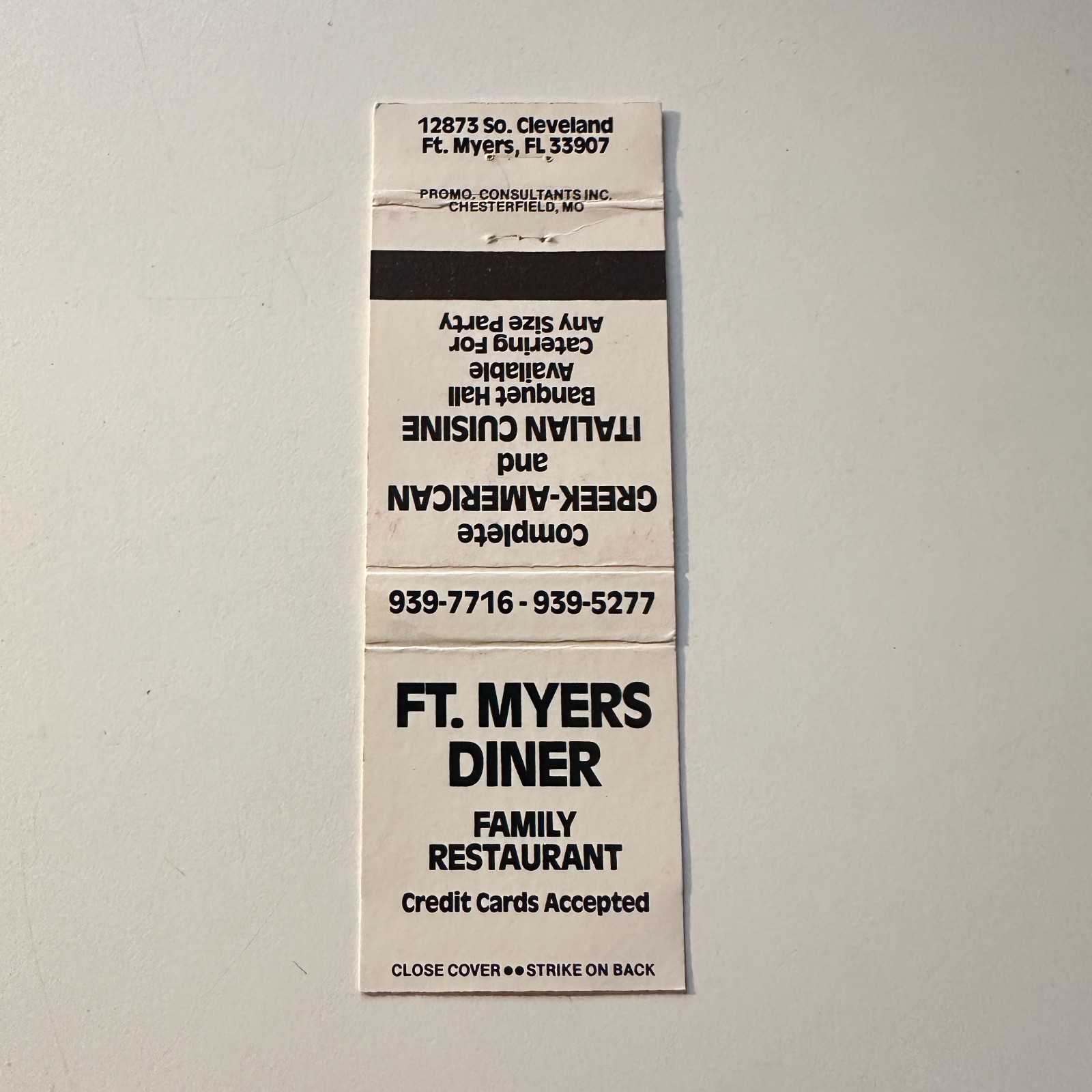 Ft Myers Diner Family Restaurant Ft Myers FL Vintage Matchbook Cover 5MB126-4-4