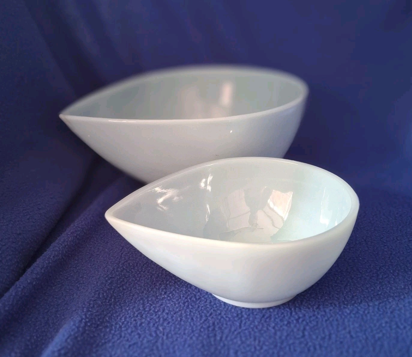 Vtg Fire-King Turq Blue Swedish Modern Teardrop Bowls AS-IS Display Craze Chip