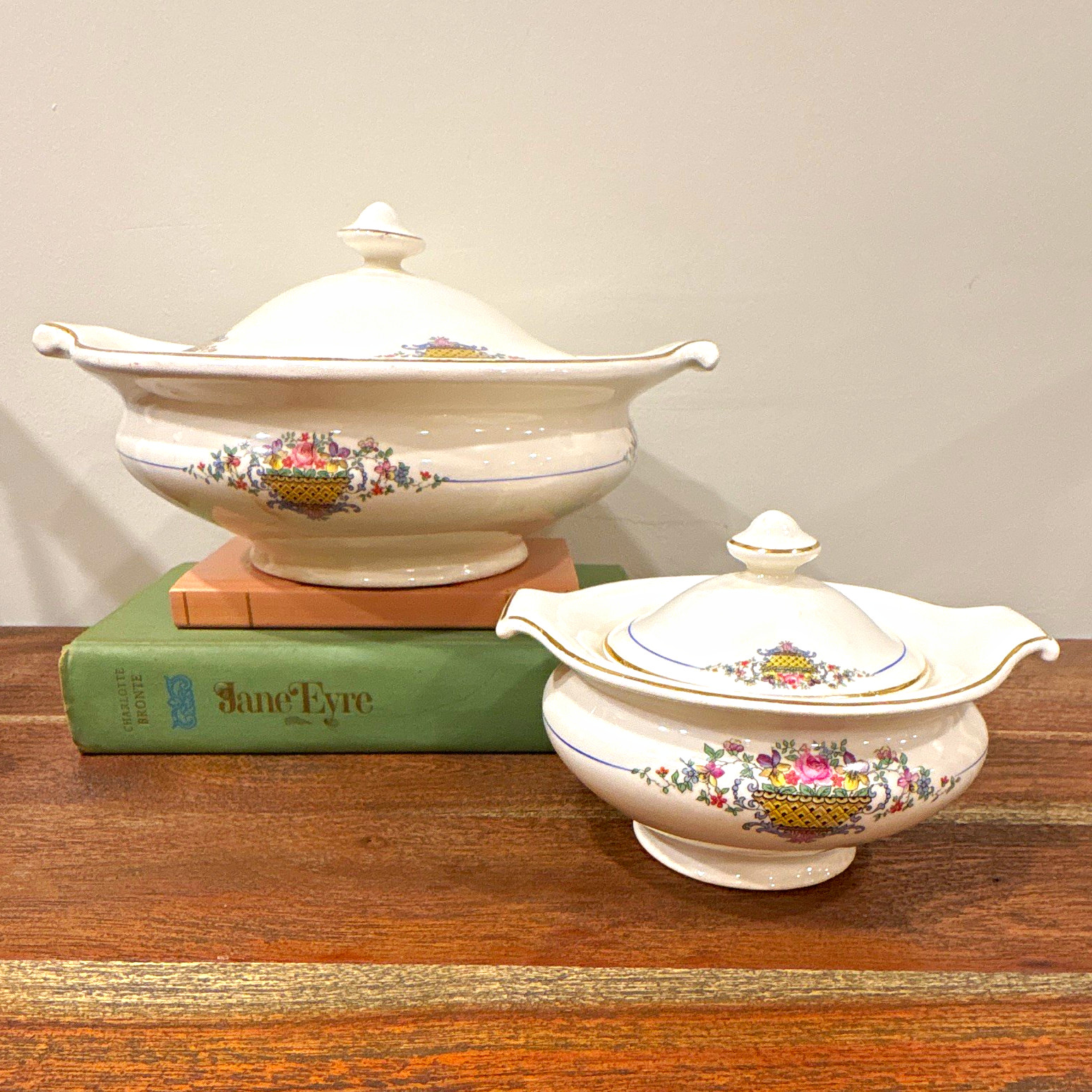 VTG W.S. George Porcelain Vegetable Serving Bowl, matching small bowl, 1940’s VTG W.S. George Porcelain Vegetable Serving Bowl, matching small bowl, 1940’s