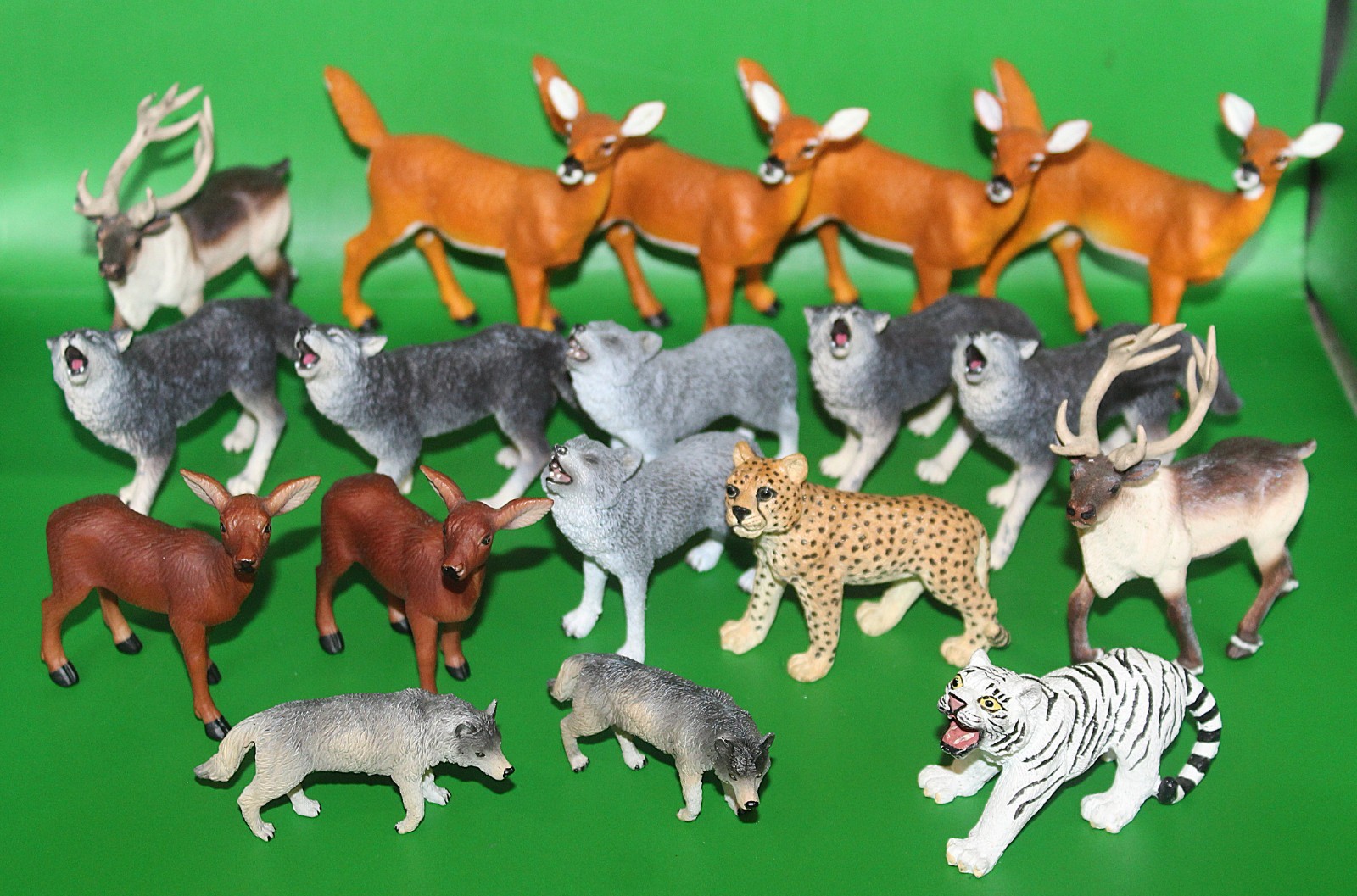 21ct Large Lot Safari LTD Schleich Hard Plastic Resin Animals Elk Coyote Wolf