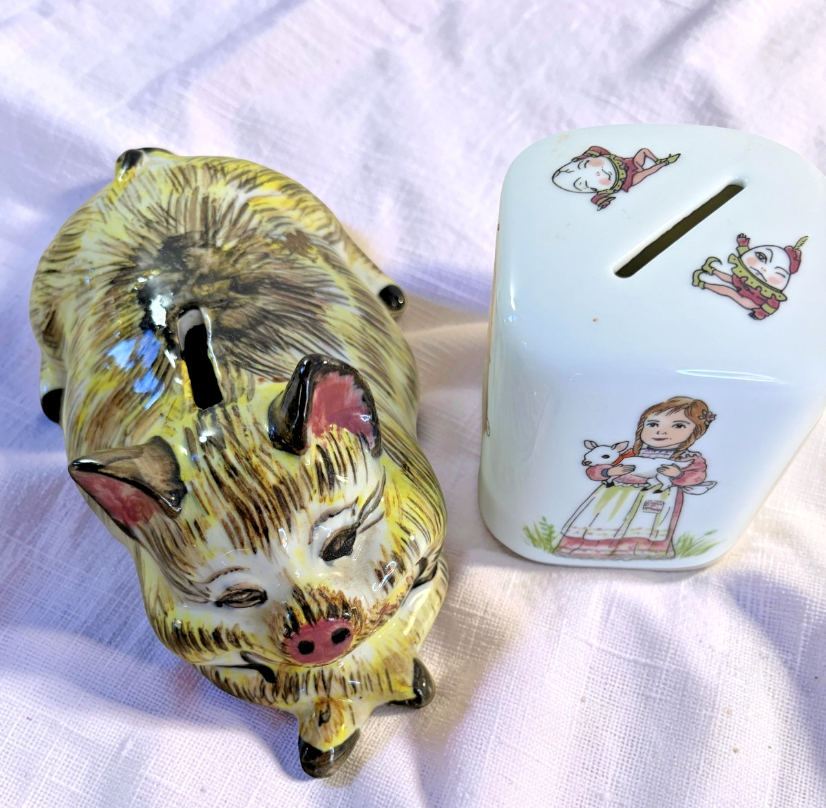 Vtg 1976 Enesco Suzys Zoo Pig Bank & 1986 Shafford Mother Goose Bank Lot of 2