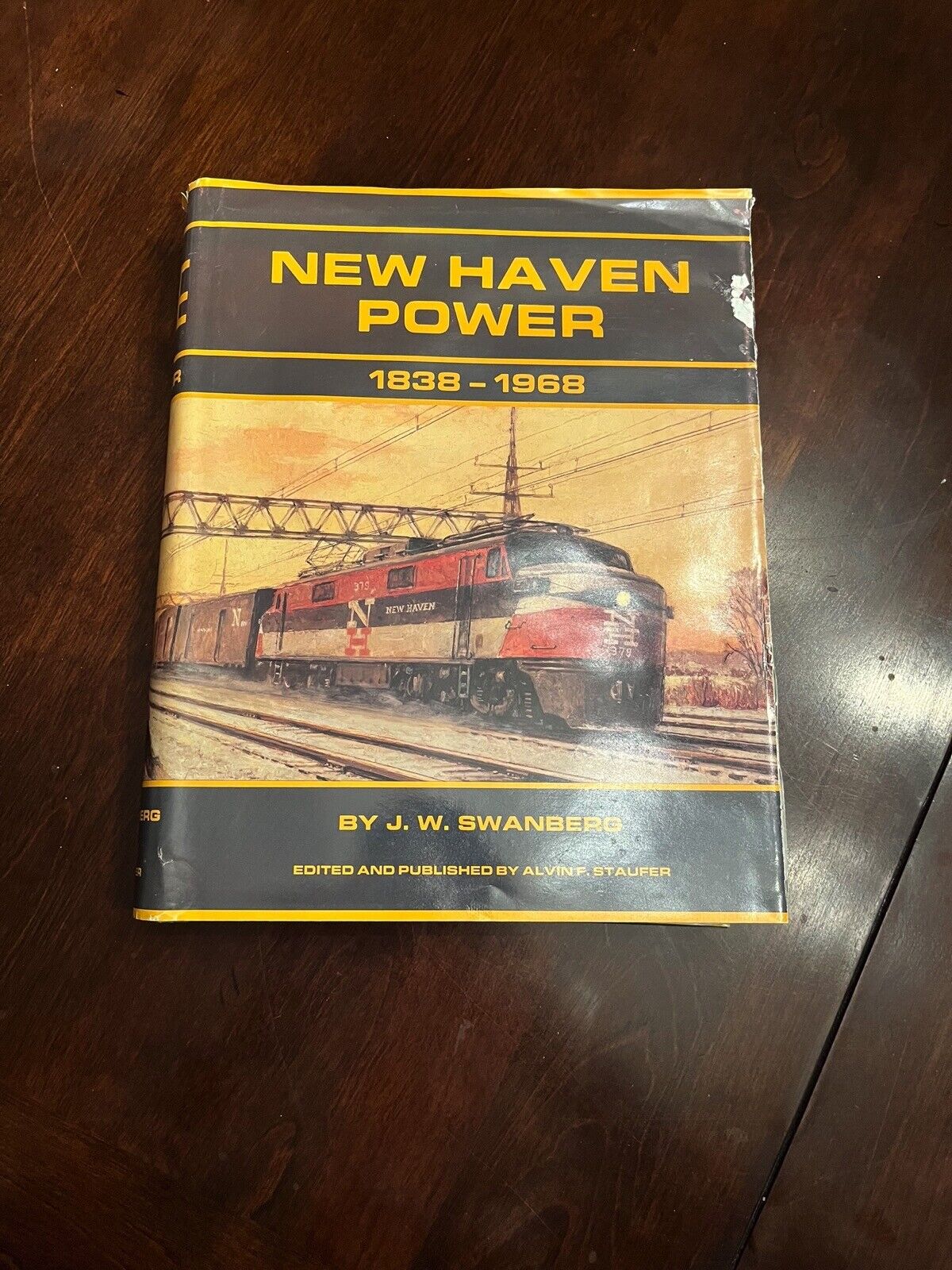 New Haven Power, 1838-1968 by J. W. Swanberg ©1988 HC/DJ 592 Pages