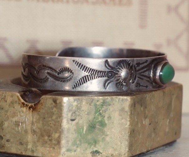 Early 1920’s Navajo Coin Silver Cuff Bracelet Fred Harvey Repousse rrl styl READ