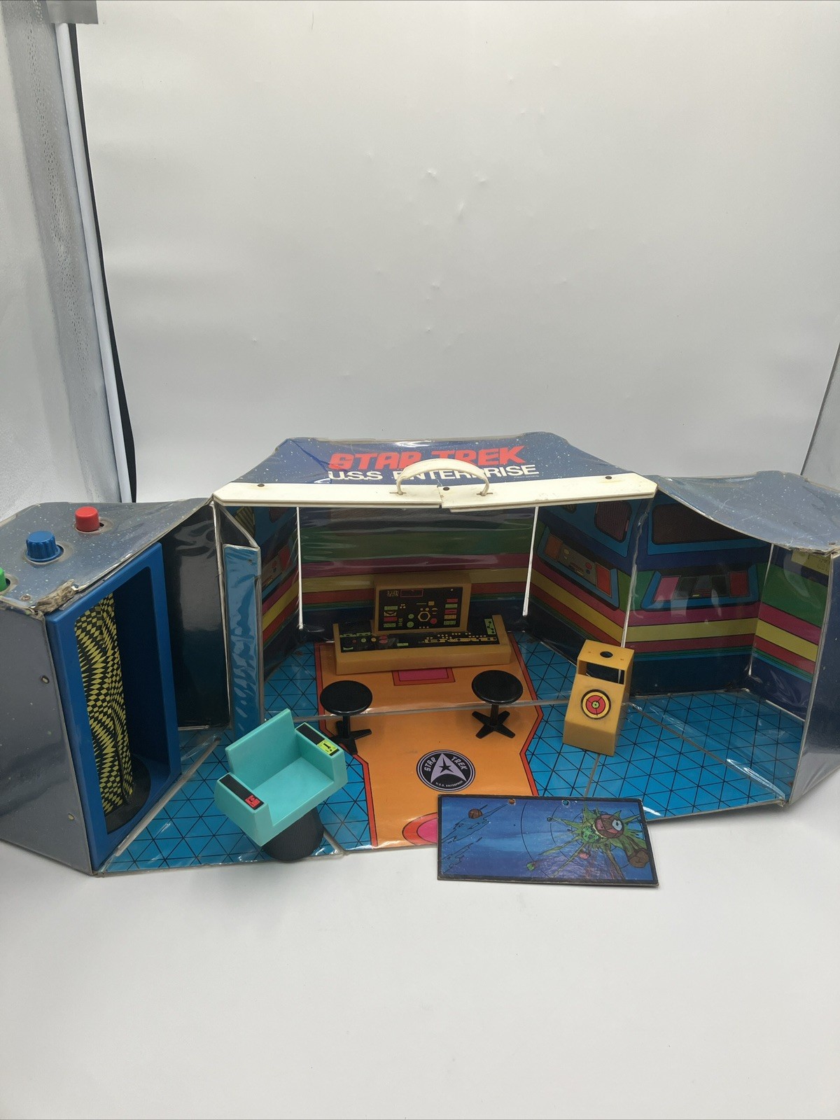Vintage 1974 Mego Star Trek USS Enterprise Playset W Accessories/parts Ships fas Vintage 1974 Mego Star Trek USS Enterprise Playset W Accessories/parts Ships fas