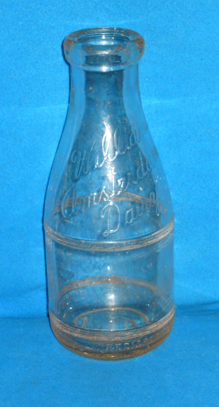 VINTAGE RARE WILLIAMS AMSTERDAM DAIRY ONE QUART GLASS MILK BOTTLE