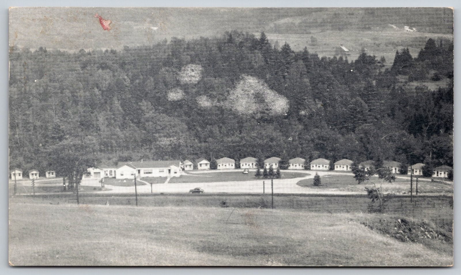 St. Johnsbury Vermont Riverside Cabins Dining Room US Route 5 Postcard PC278 St. Johnsbury Vermont Riverside Cabins Dining Room US Route 5 Postcard PC278