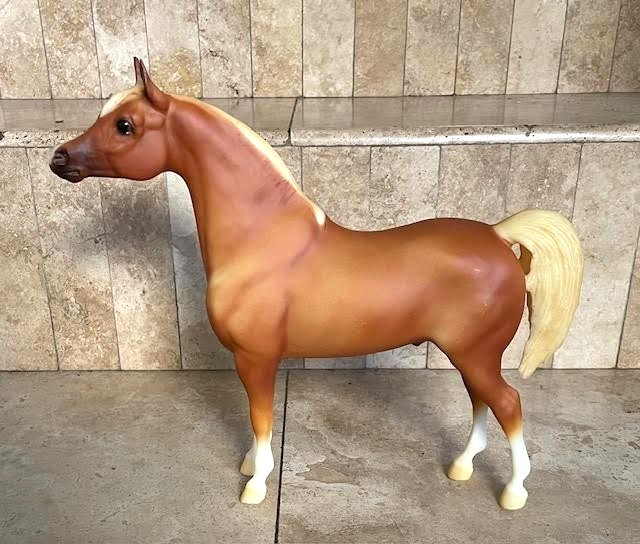 Vtg 90s Breyer Horse #933 Sundown Proud Arabian Stallion Flaxen Chestnut