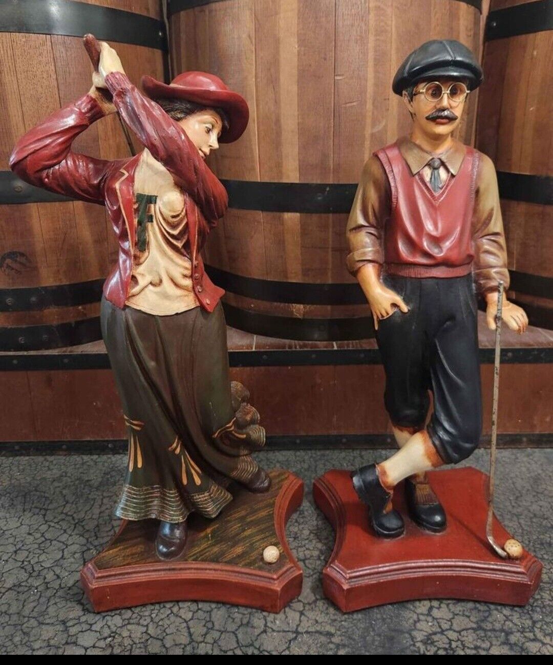 Antique Golfers Pair of Man & Woman Resin Figurines 27