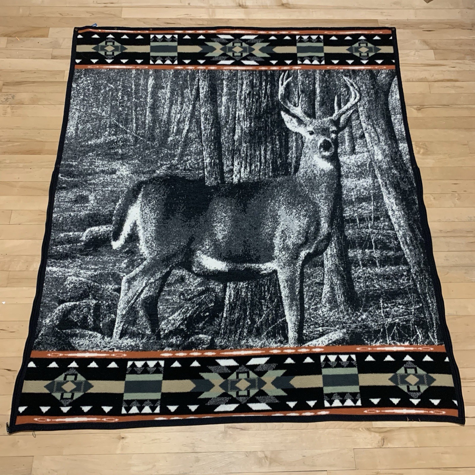 Biederlack Whitetail Buck Fleece blanket 54x66 Made In Germany Biederlack Whitetail Buck Fleece blanket 54x66 Made In Germany