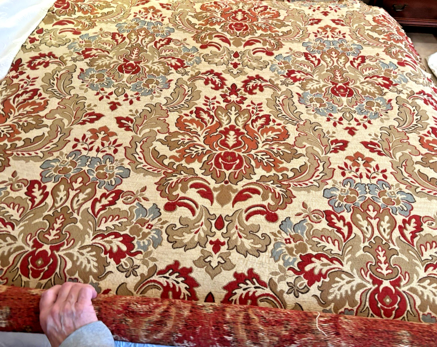 Heavy Weight Large Scale Upholstery Fabric from Old World Weavers 3 yds. Heavy Weight Large Scale Upholstery Fabric from Old World Weavers 3 yds.