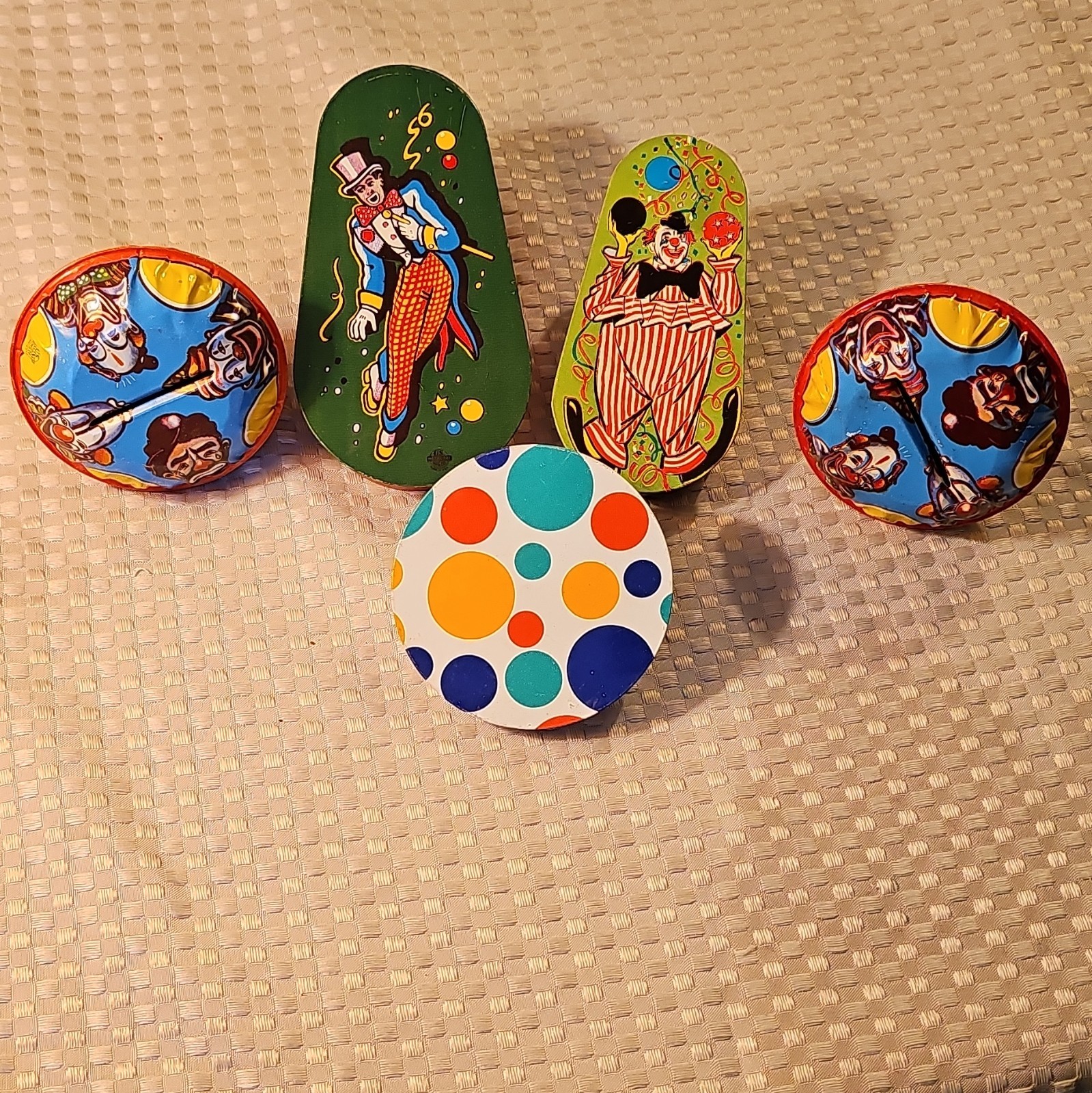 5 Vintage Metal NoiseMakersU.S. Metal Toy Mfg. Co.  Clowns Magician