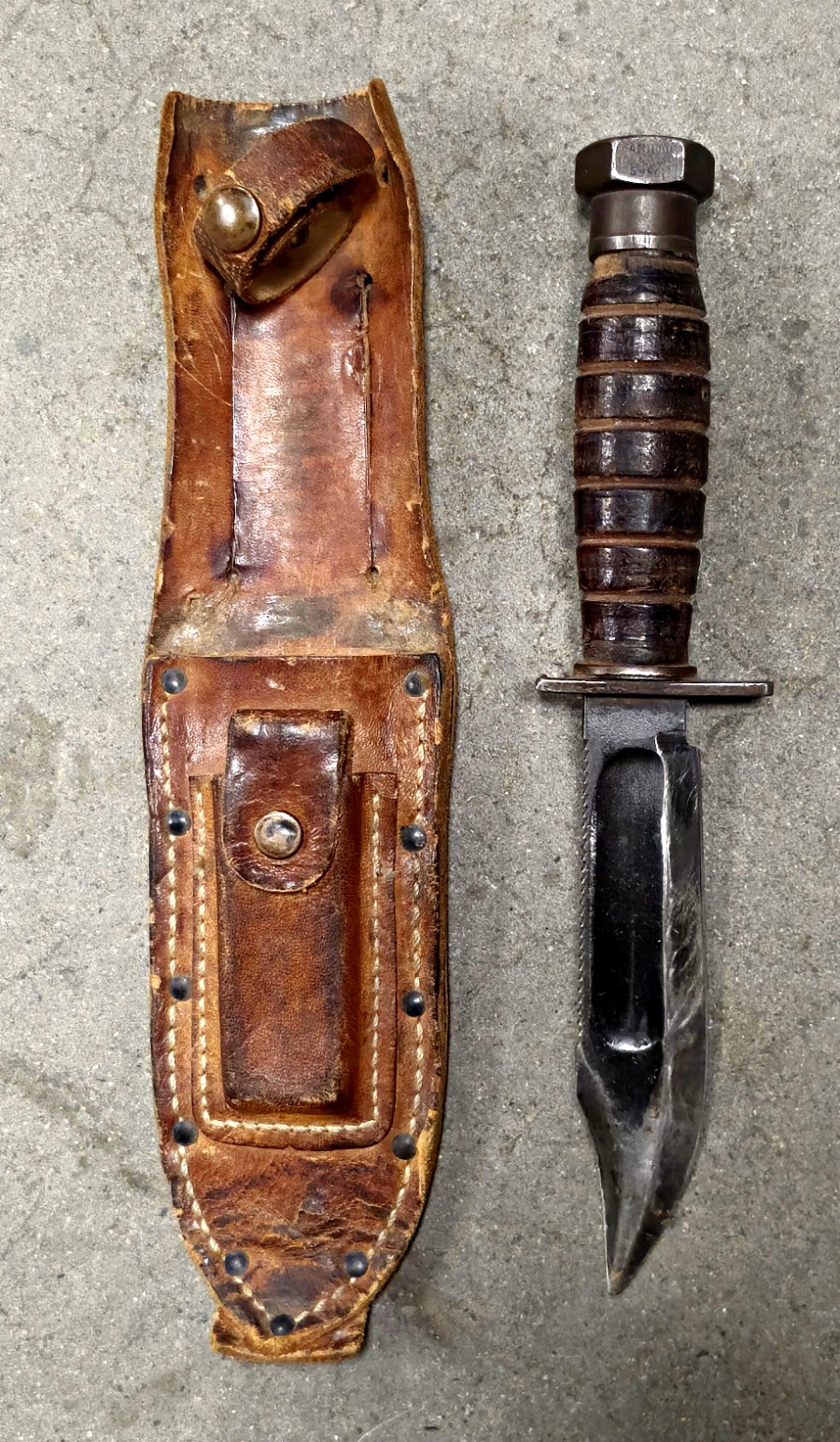 Vintage 1971 U.S. Military Camillus Jet Pilot Survival Knife Vietnam War