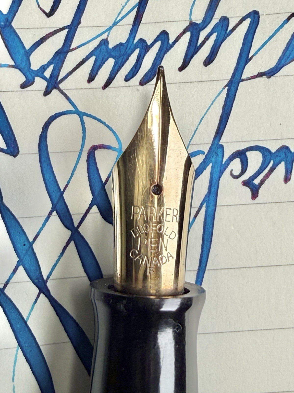 XF PARKER DUOFOLD 14K Semi Flex nib (video)