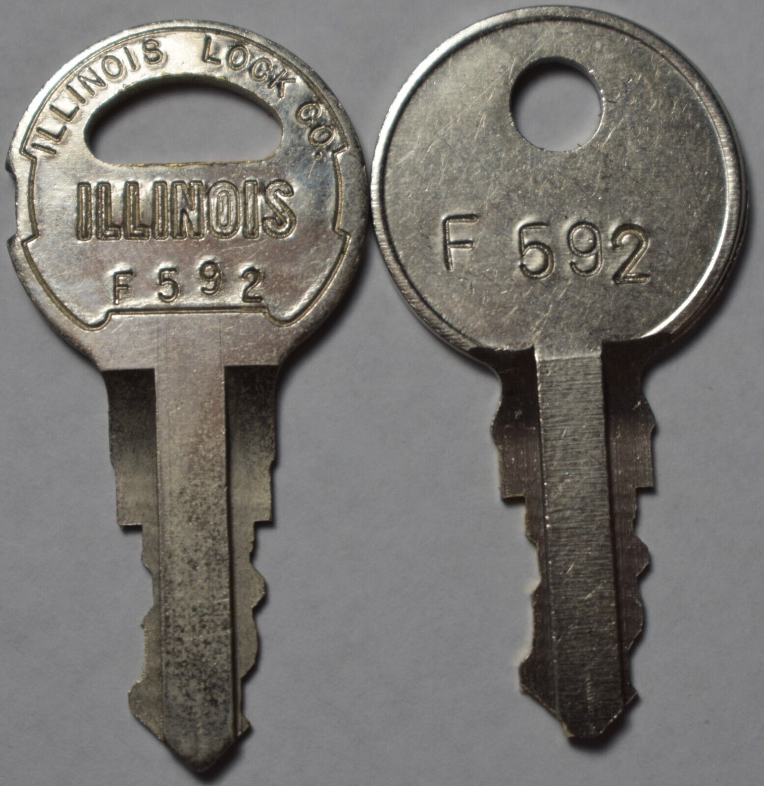 RockOla F592 Cabinet Key For Models 1455 (some) 1458-1497, All 435 through 460
