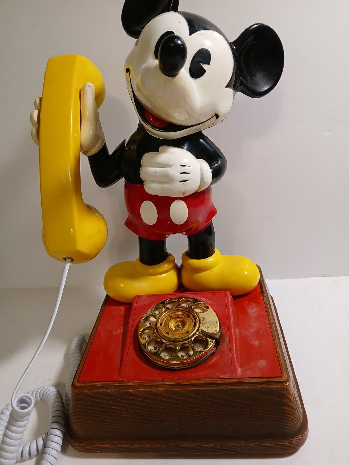 VINTAGE DISNEY MICKEY MOUSE ROTARY PHONE ADORABLE