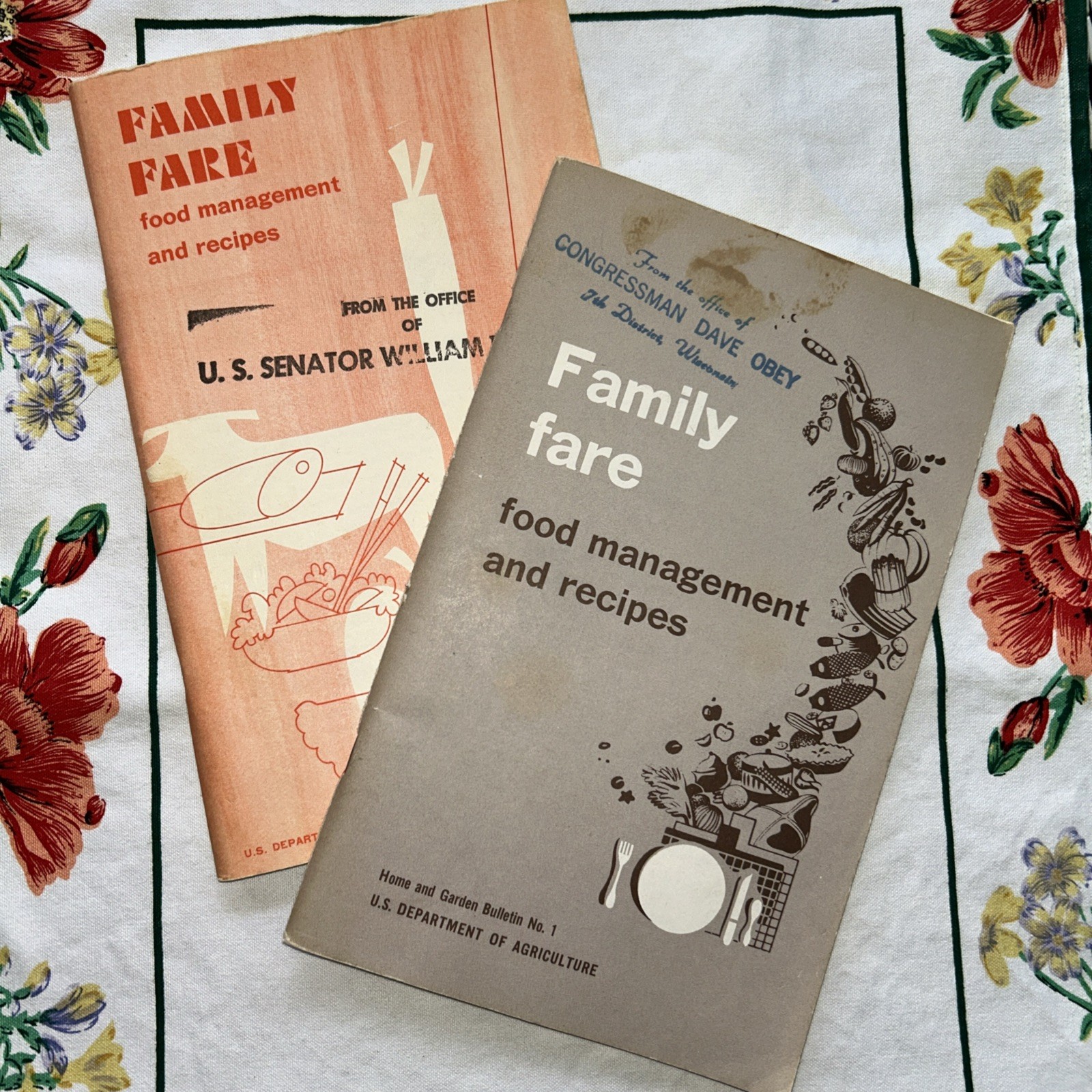 VTG Paper Back/ Booklet Recipe Books Some From 1966 & 1968 W/ 80 & 96 Pages