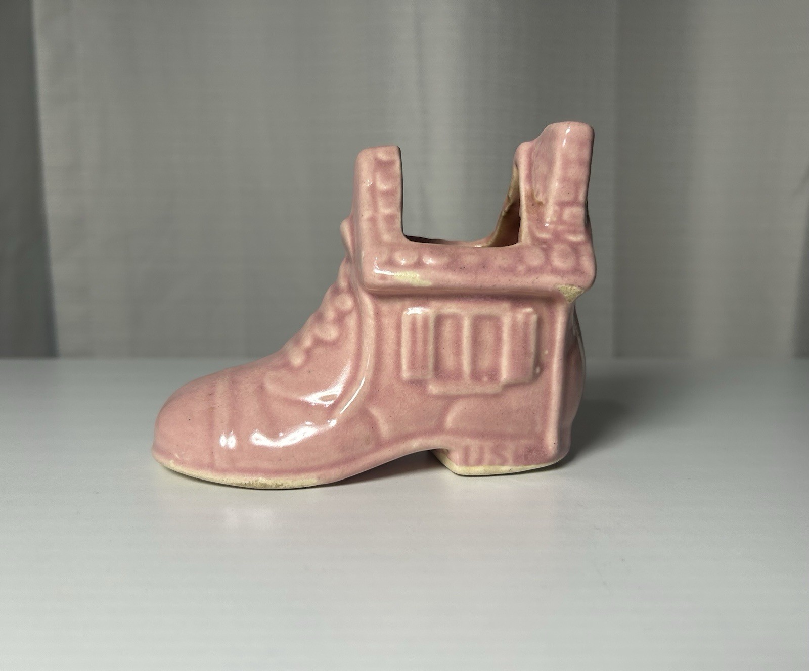 Vintage McCoy Pink Little Old Lady In A Shoes House Planter Vase USA 1940s