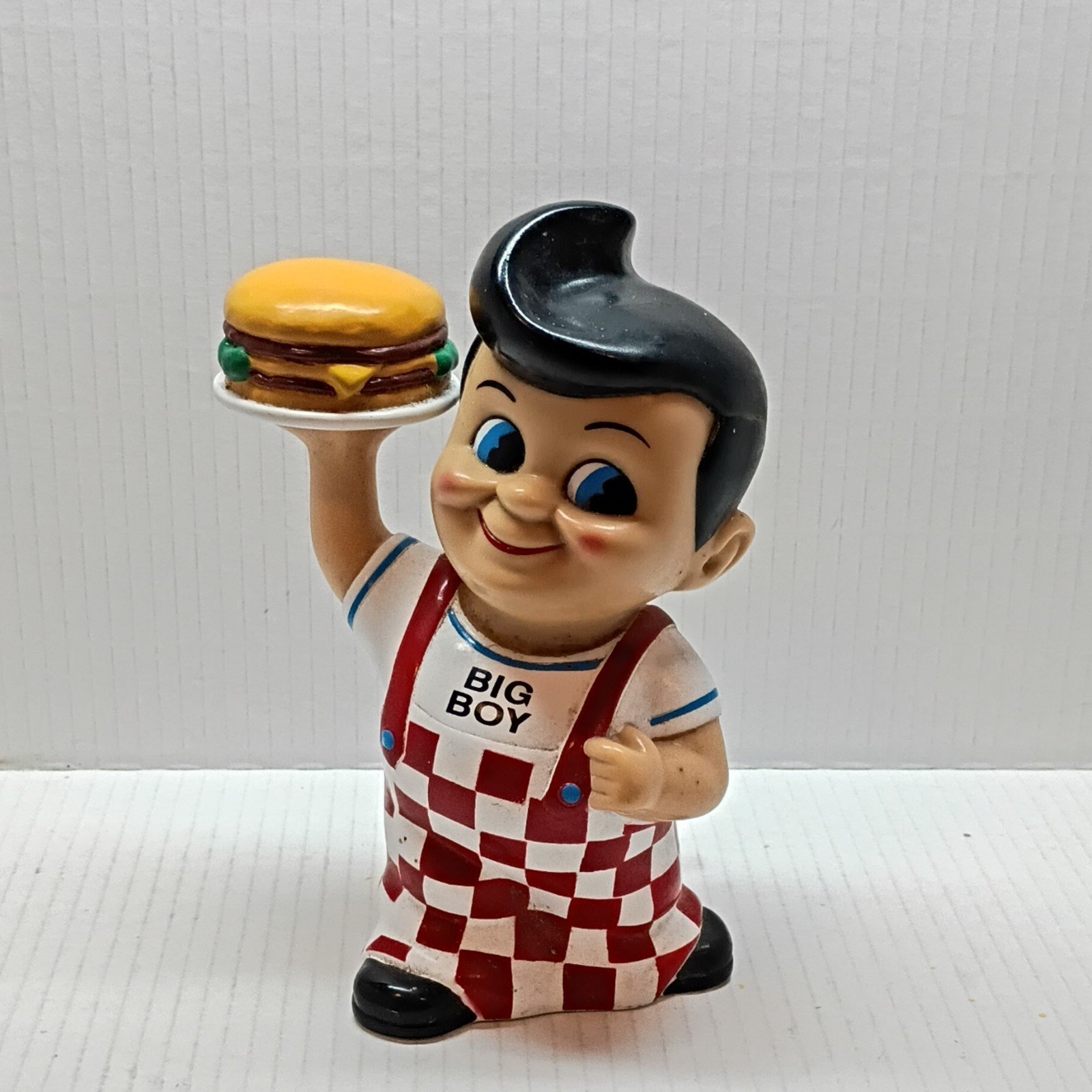 Vintage BIG BOY Coin Bank w/Stopper 8\