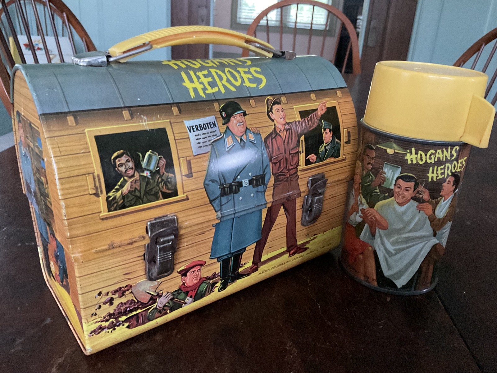 VINTAGE HOGAN HEROES LUNCHBOX AND THERMOS