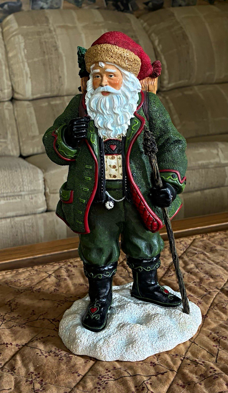 Pipka Memories of Christmas Limited Edition Signed Santa Figurine 11\