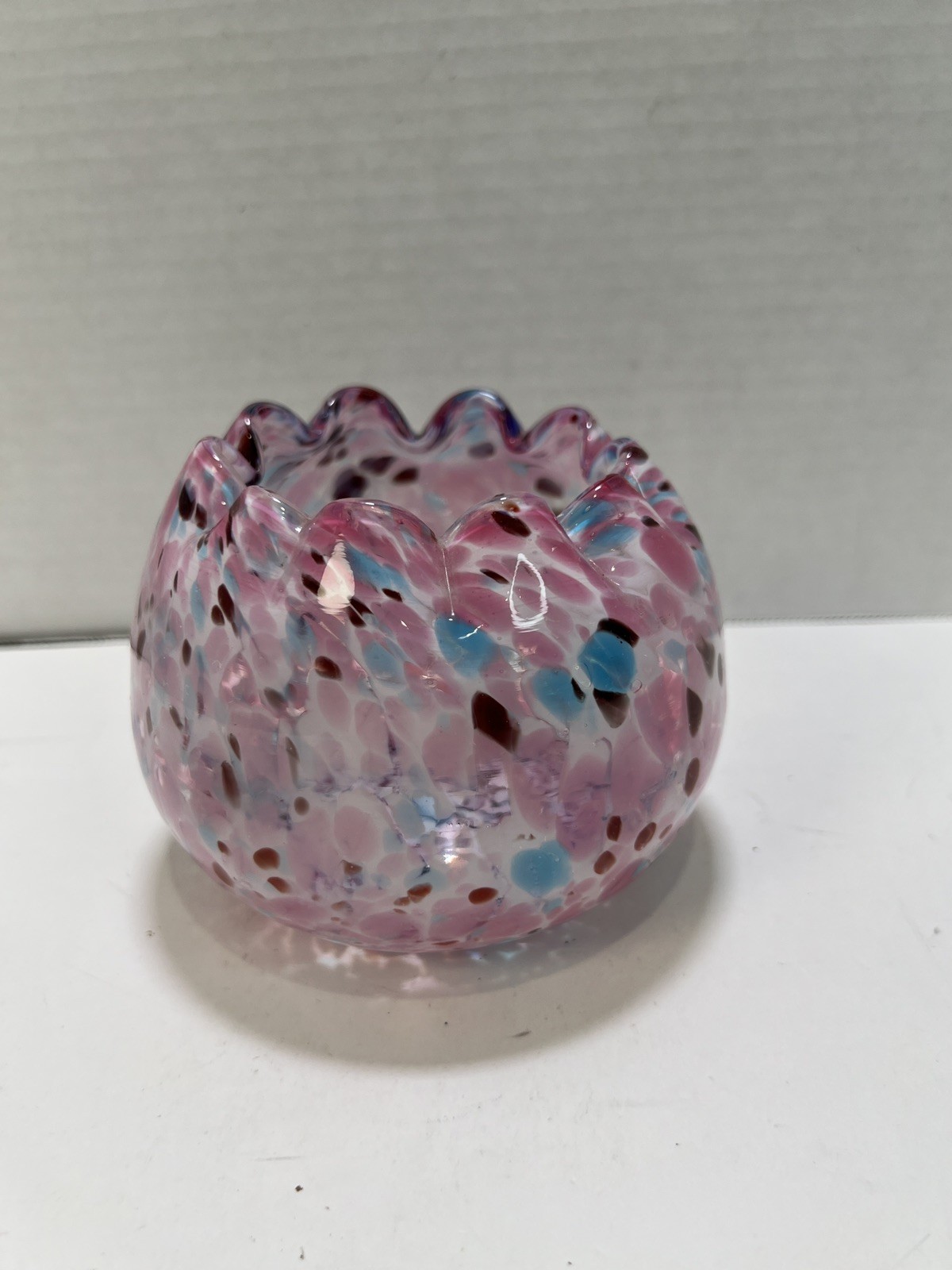 Art Glass Rose Bowl Ruffled Rim Speckled Pink Blue White Multi Color Vintage