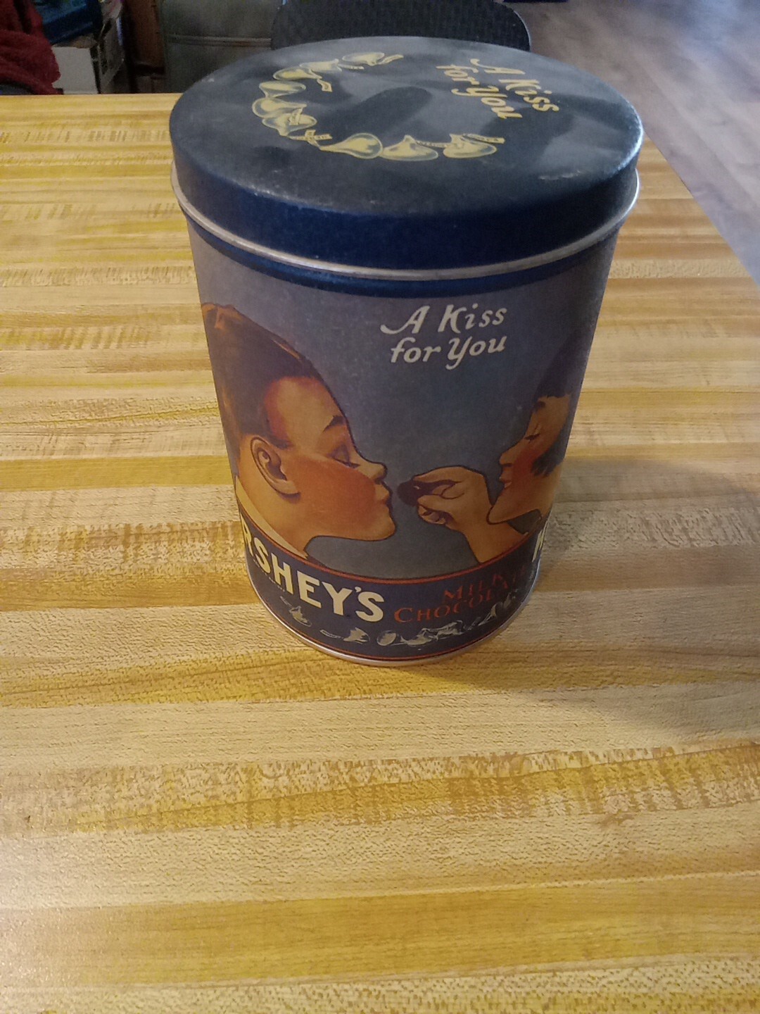 Vintage 1980 Hershey's Kisses Milk Chocolate Tin Can Vintage 1980 Hershey's Kisses Milk Chocolate Tin Can