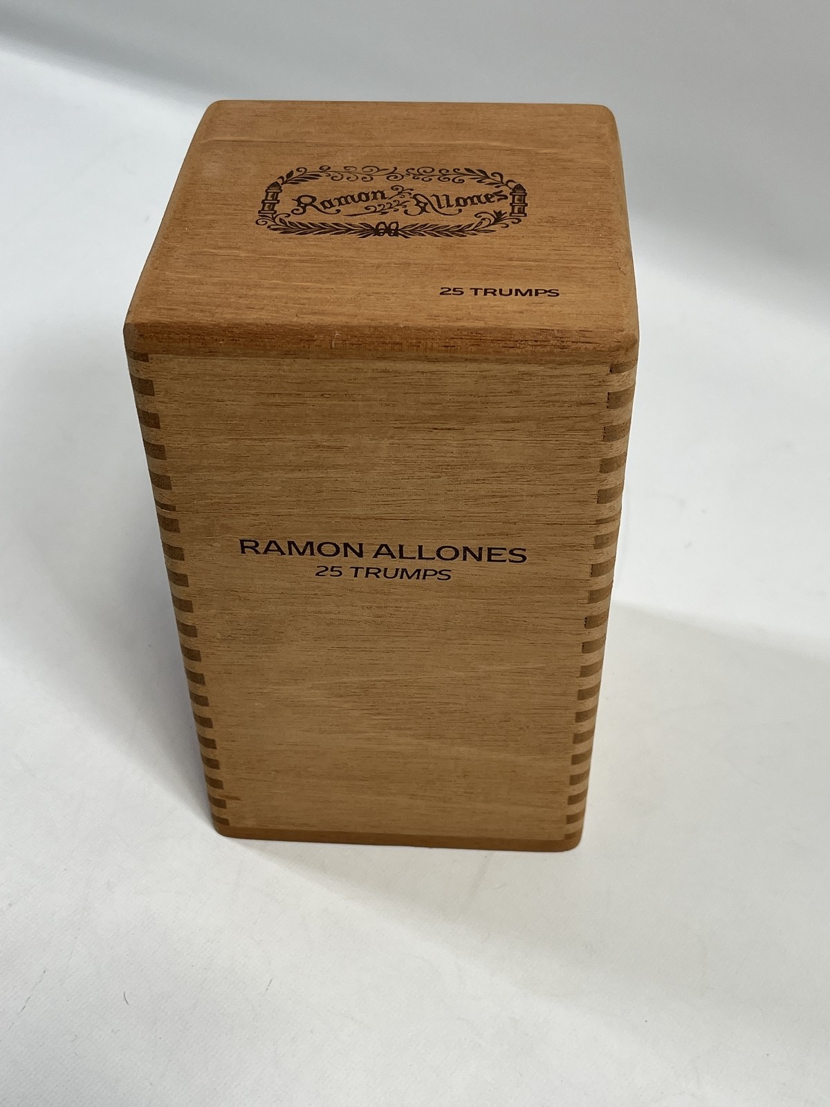 Vintage Ramon Allones Square Spanish Cedar EMPTY Cigar Box EUC Vintage Ramon Allones Square Spanish Cedar EMPTY Cigar Box EUC
