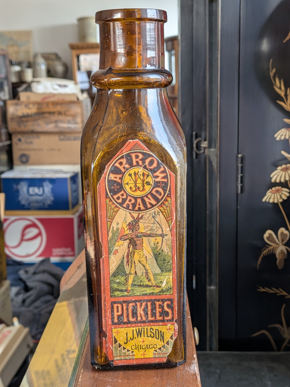 Early Amber Label Arrow Brand Indian Wilson Pickle Bottle Advertising Chicago 