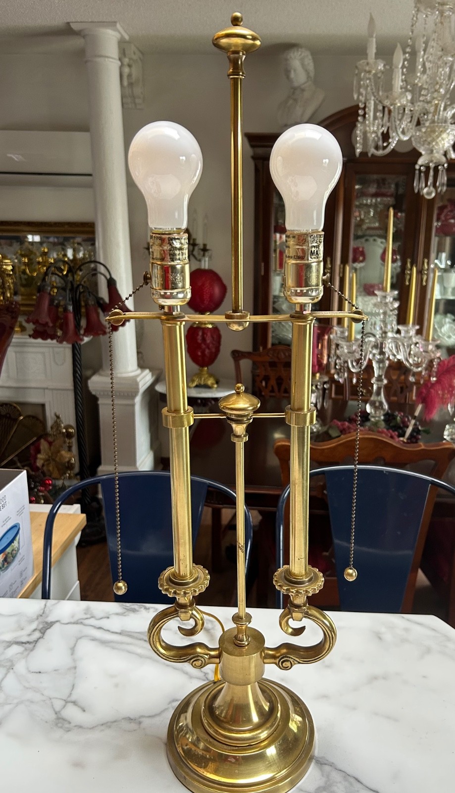Stiffel Vintage Polished Brass Table Lamp Twin Bulb Sockets Pull Chain Ornate Stiffel Vintage Polished Brass Table Lamp Twin Bulb Sockets Pull Chain Ornate