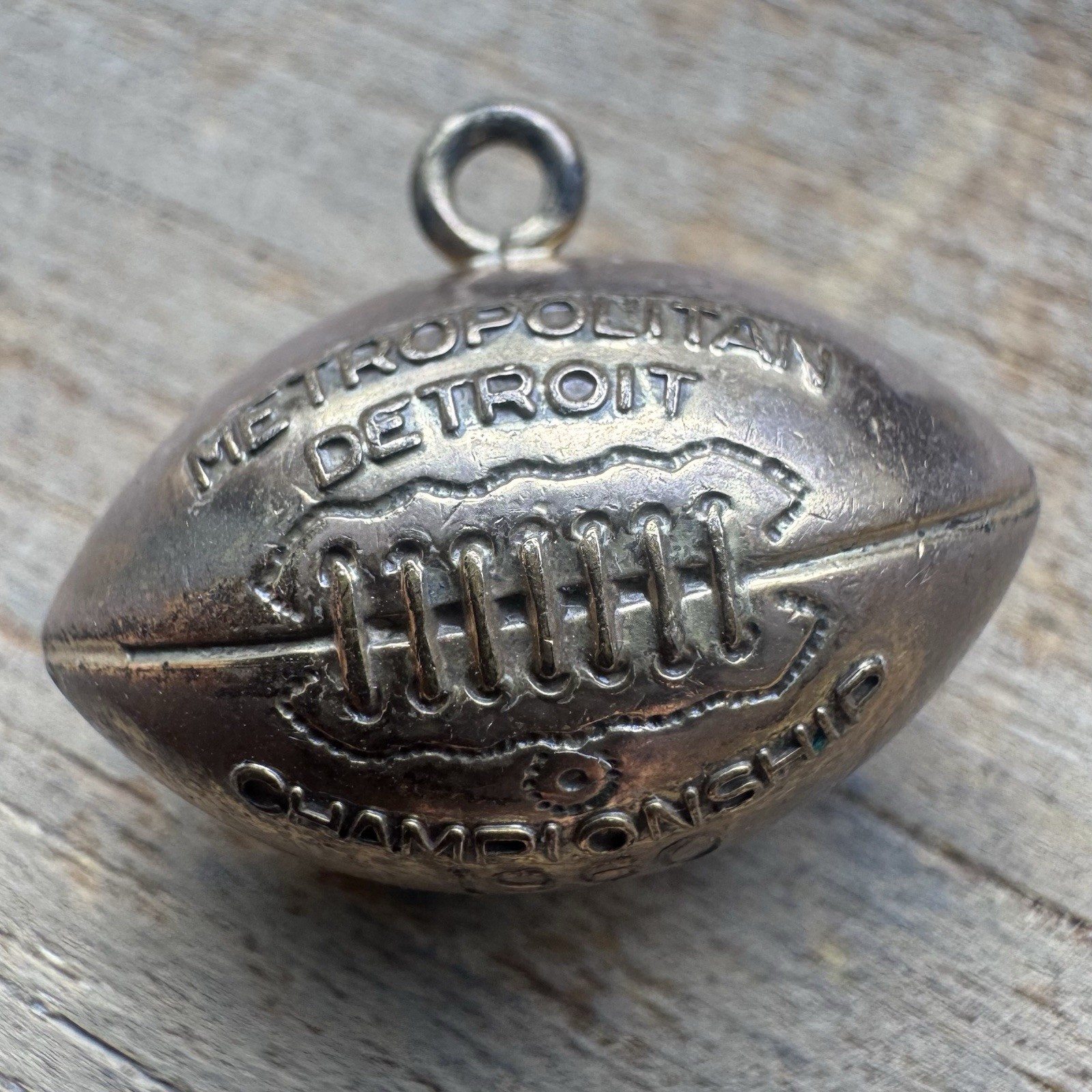 Vintage 1960 Metropolitan Detroit Football Championship 1/15 10K GF Charm 5.36g