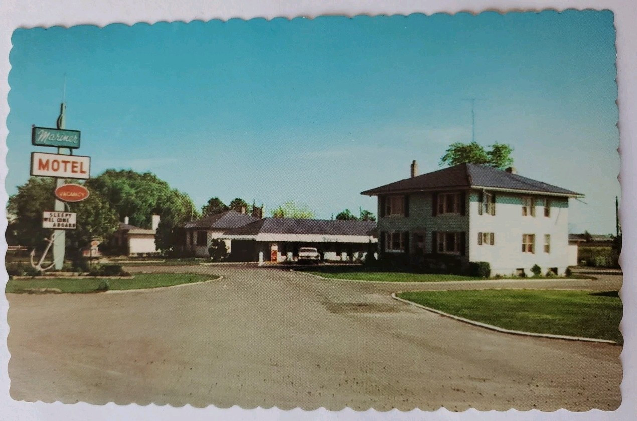 Postcard Drop anchor at The Mariner Motel; Dundas Street East Woodstock Ontario