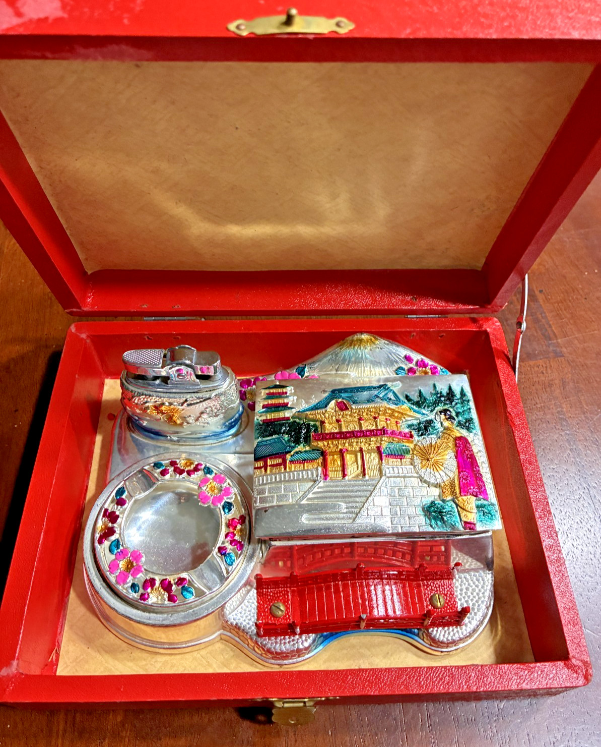 Vtg Made in Japan Table Top Smoking Set in Box Ash Tray Lighter Cigarette Box 